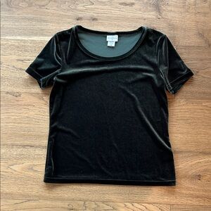 Vintage Jaclyn Smith Velvet Short Sleeve Tee in Black